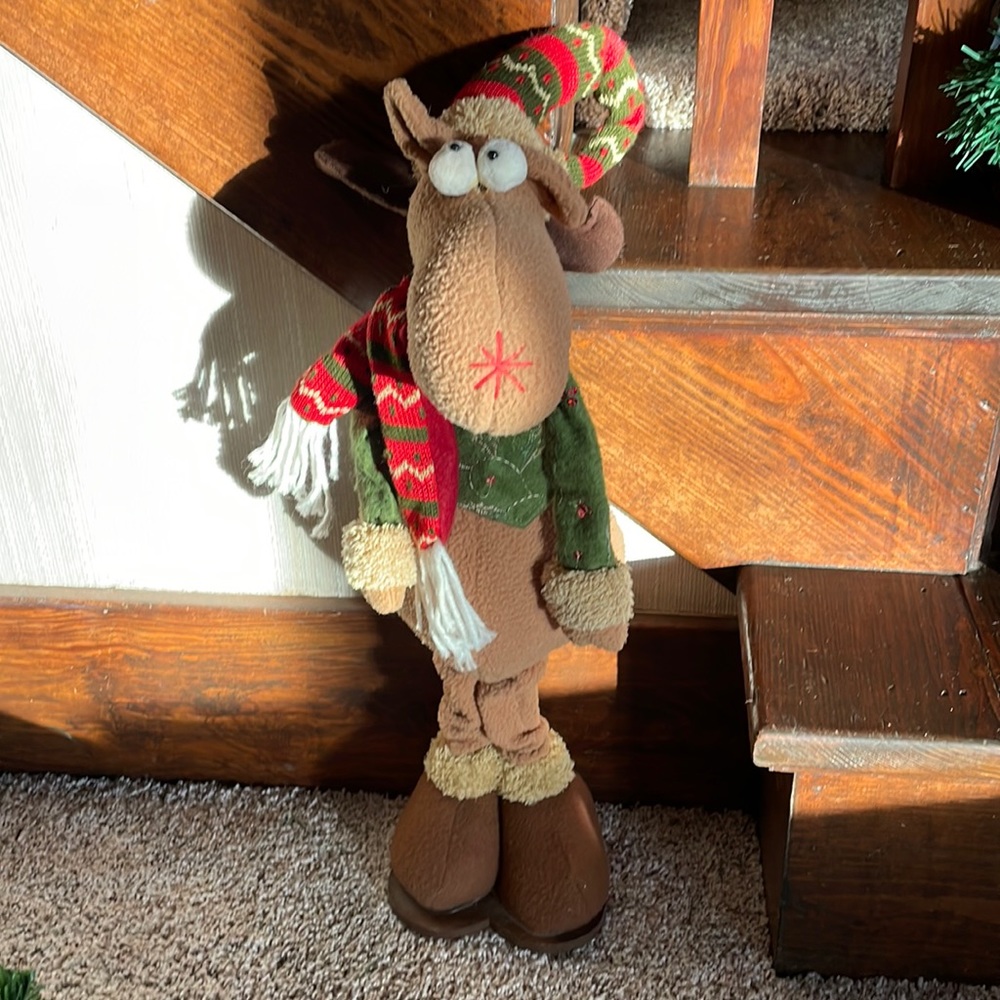 Moose holiday decoration